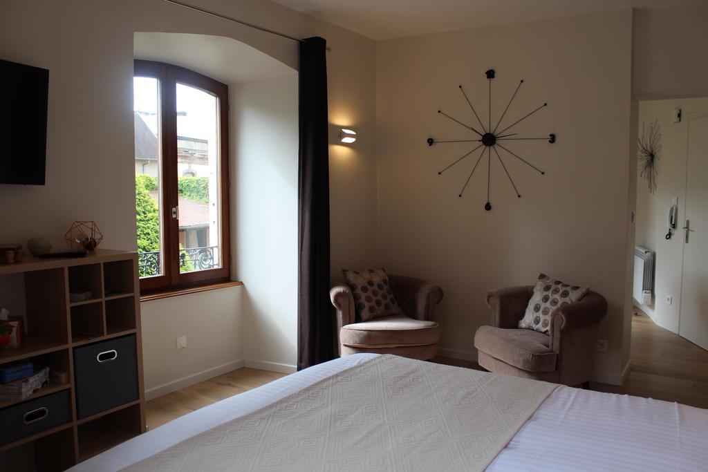 Le Manoir De L'Abbaye Apartment ซาแวร์น ภายนอก รูปภาพ